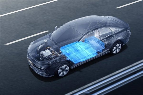 新能源汽车动力电池